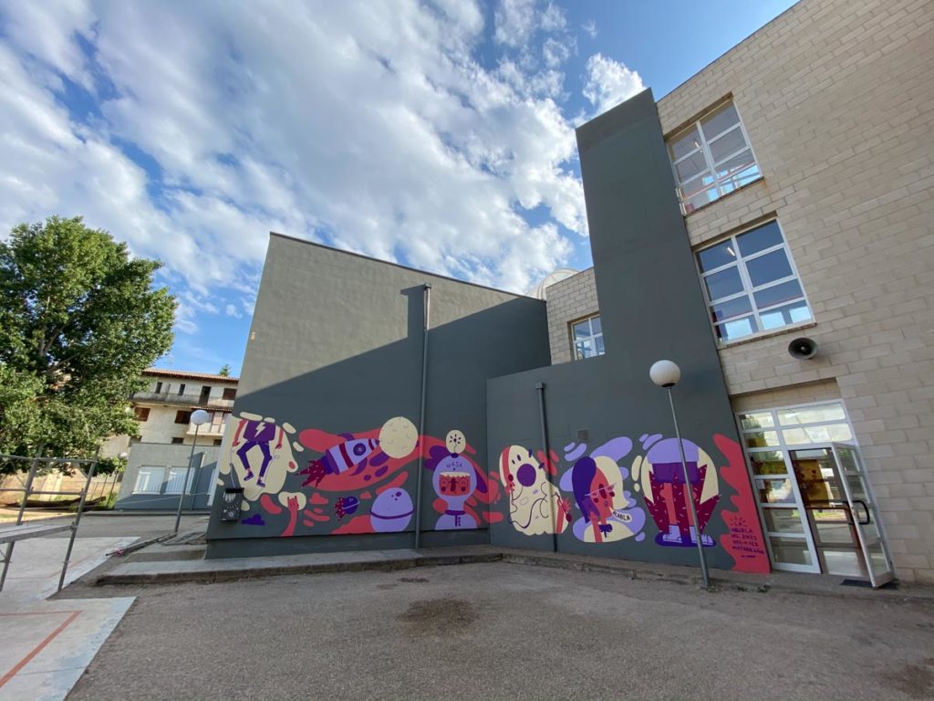Taller de mural sobre igualdad de género en tres colegios de Aragón con Asalto ORG Zaragoza, Huesca y Valderrobres (Teruel)