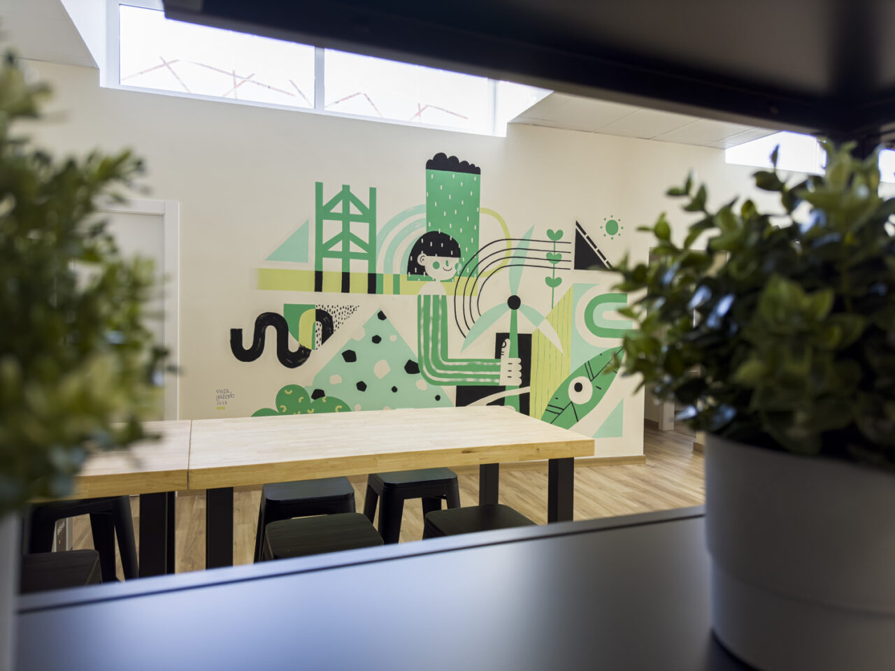 Mural en las oficinas y zona de descanso de la empresa de Zaragoza VOERAL